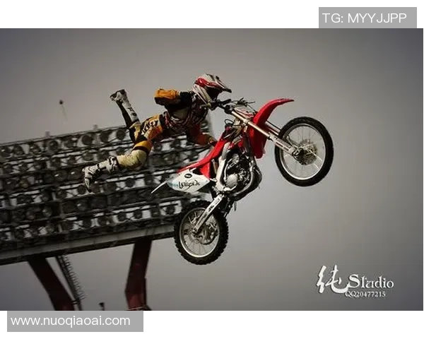 重庆极限运动队与南京极限运动队赛后复盘分析及比赛节奏对比探讨